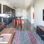 Luxury Uptown Apartments By Wanderjaunt