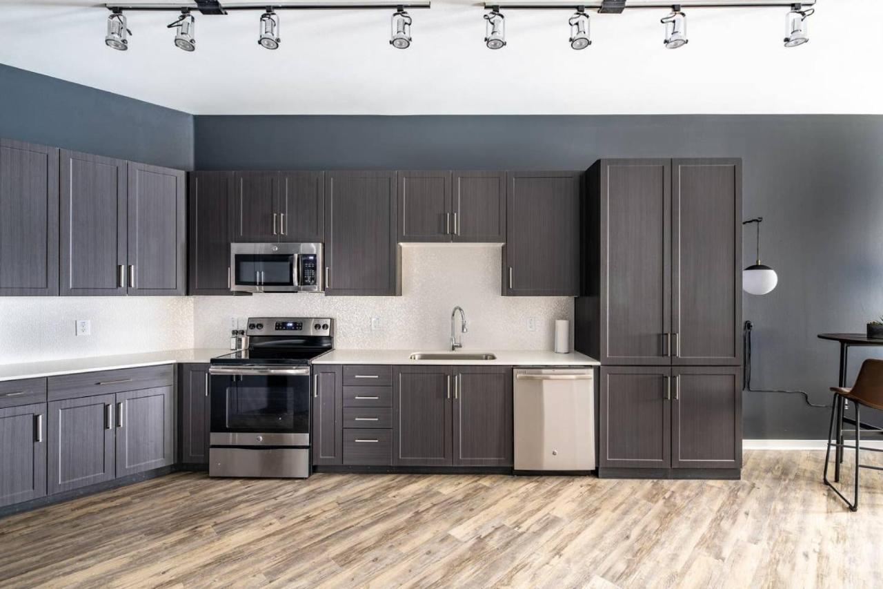 Apartment Luxury Uptown By Wanderjaunt Phoenix