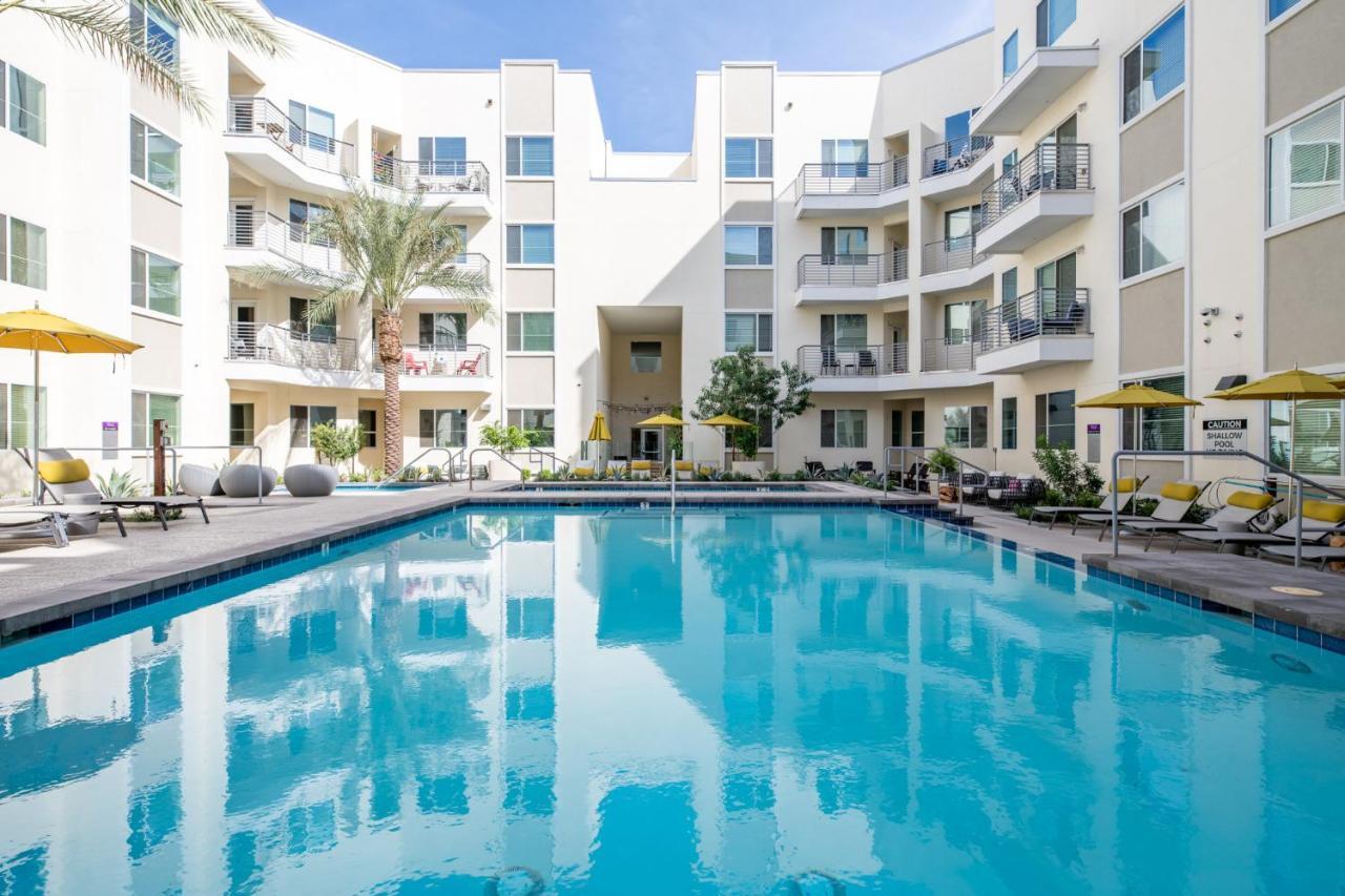 Apartment Luxury Uptown By Wanderjaunt