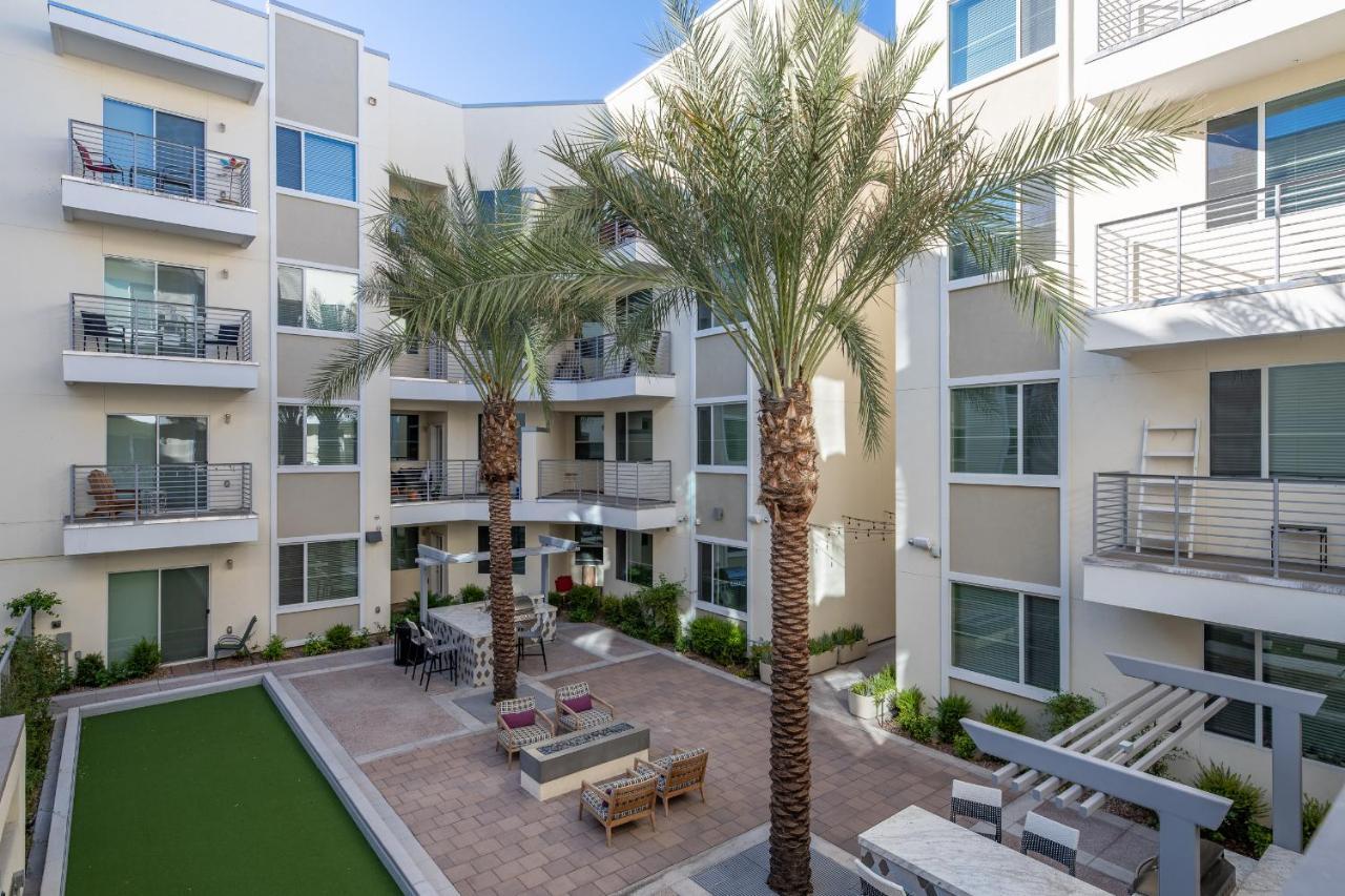Apartment Luxury Uptown By Wanderjaunt