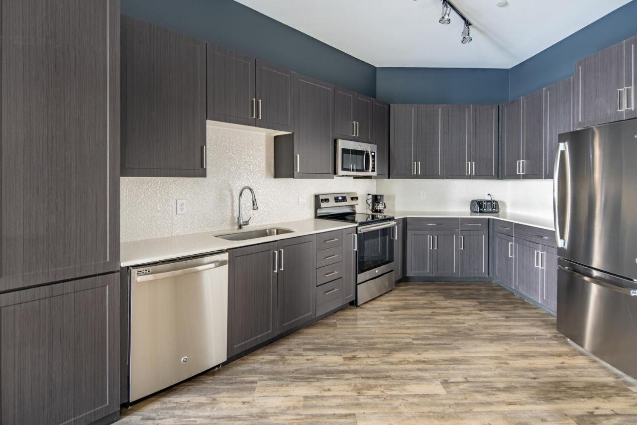 Luxury Uptown By Wanderjaunt Apartment